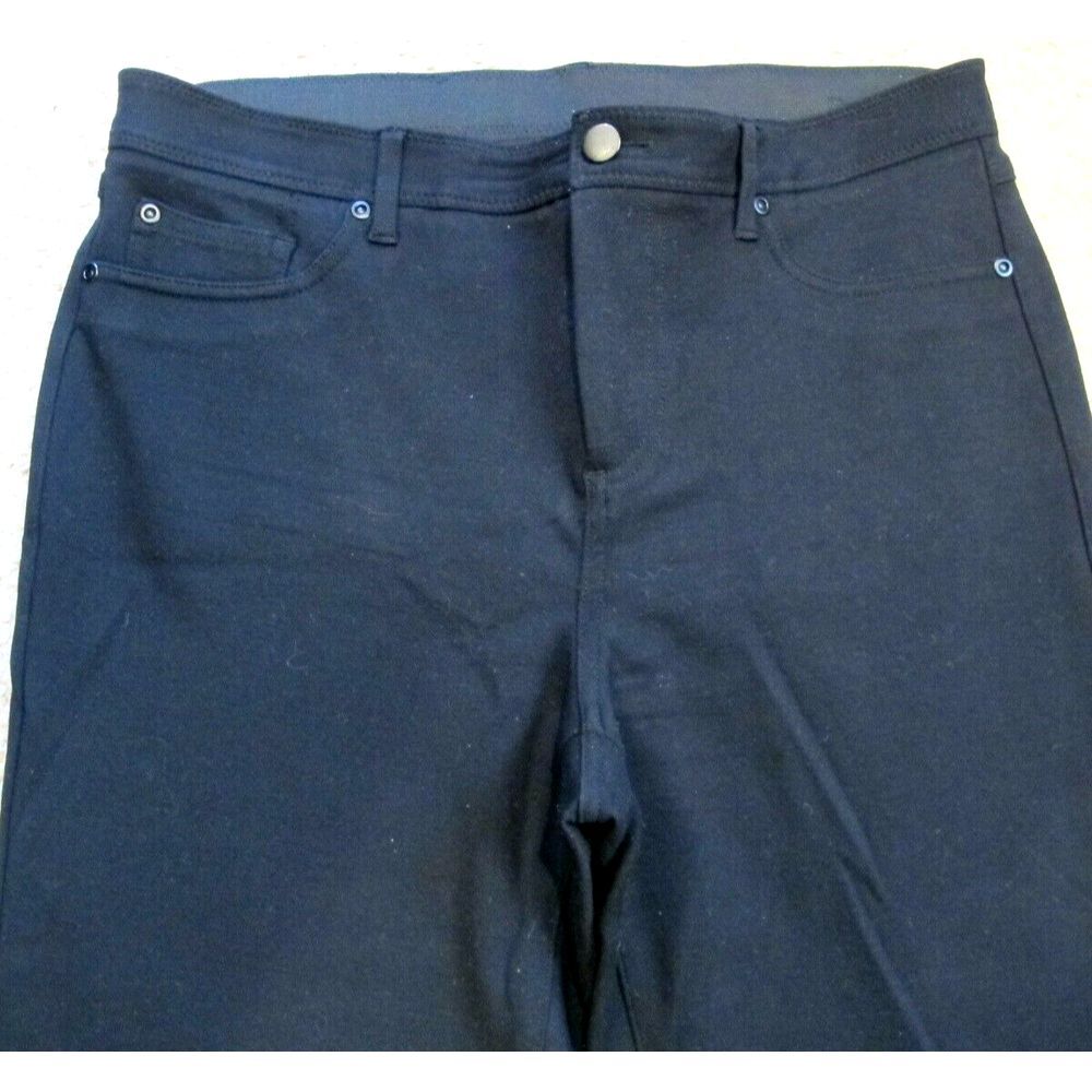 Chico's Black Stretch Pants Women's Size 1 Rayon‎ Nylon Spandex Stretch - Picture 2 of 6